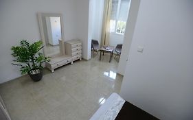 Olga Beach Apartments